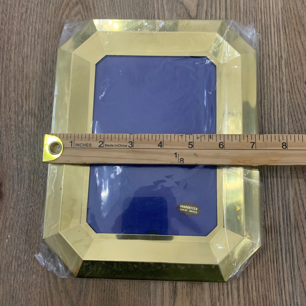 Vintage Solid Brass Beveled Octagon Picture Frame Gold 5x7 Tabletop Wall Mount - Picture 4 of 5